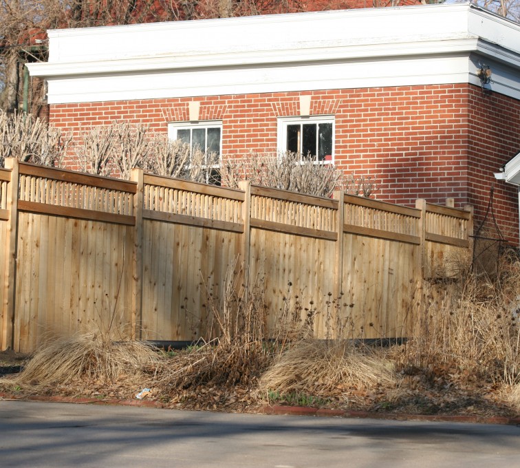AFC Grand Island - Wood Fencing, 1061 Custom Solid with Accent Top