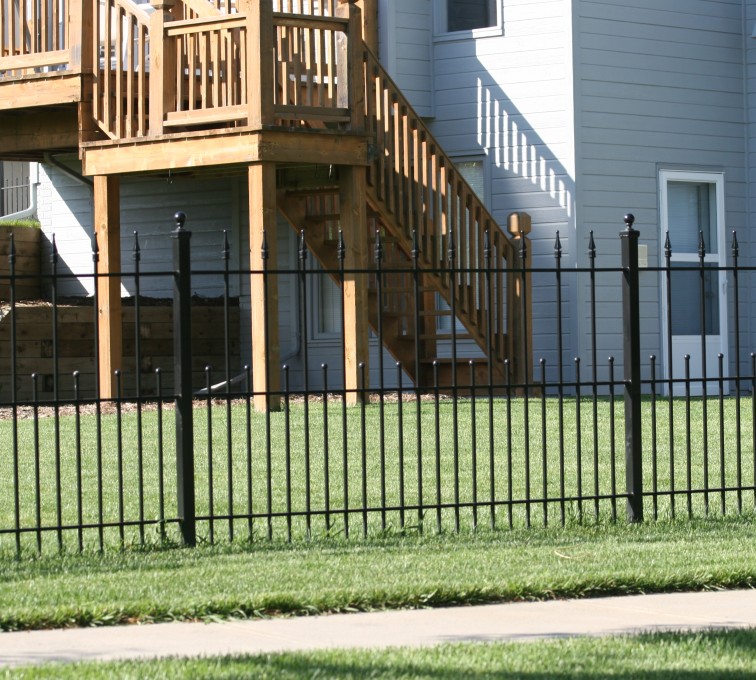 AFC Grand Island - Custom Iron Gate Fencing,1200 4' alternating pickets with balss and quadflares