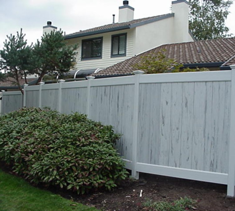 Chestnut Brown Vinyl Fence Special - The American Fence Company